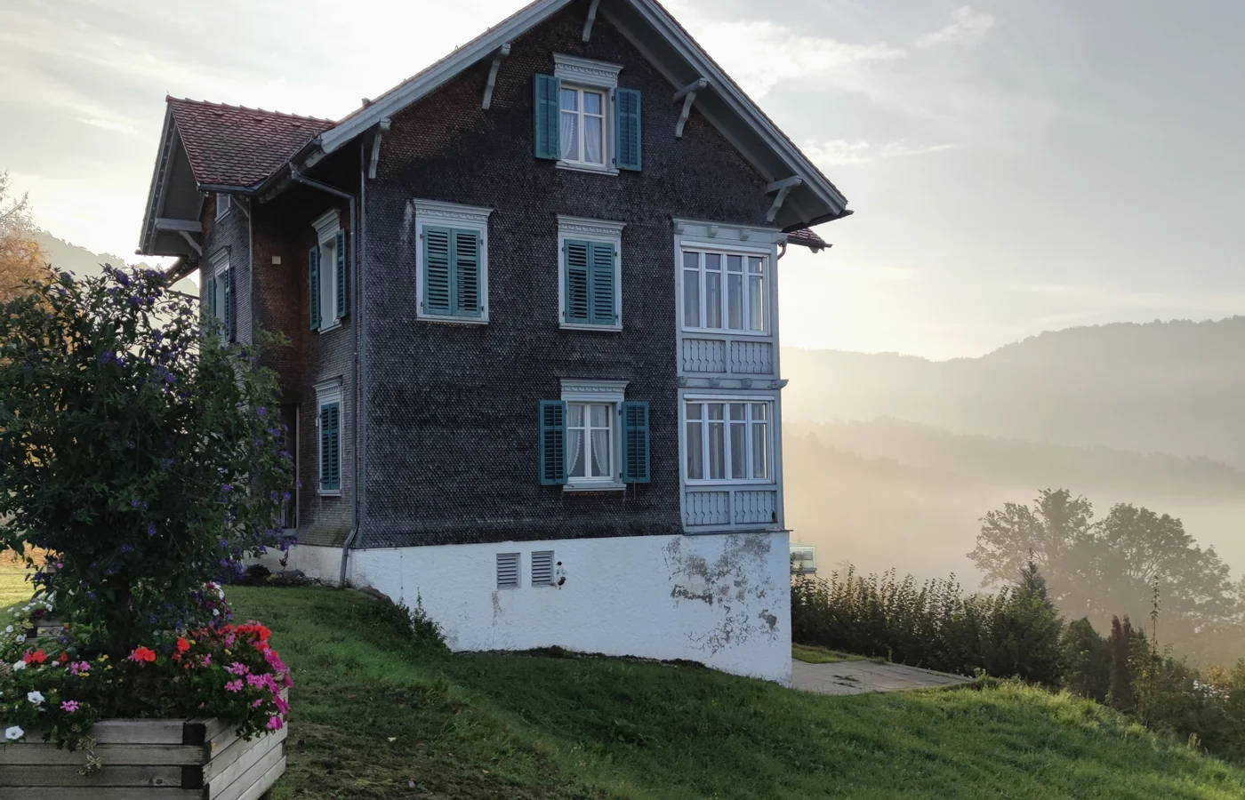 Privates Wohnhaus in Vorarlberg am Morgen